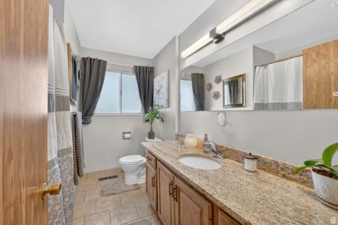930 S Taylor E Ogden UT 84404