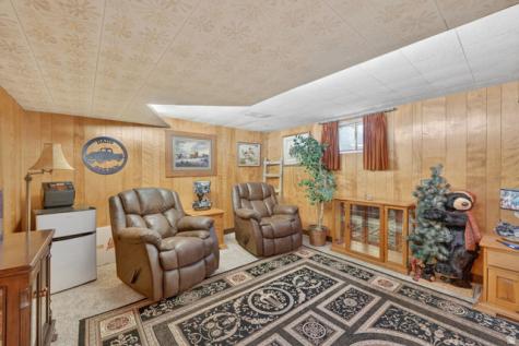 930 S Taylor E Ogden UT 84404