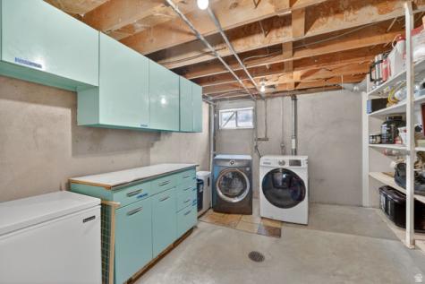 930 S Taylor E Ogden UT 84404