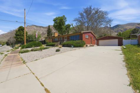 930 S Taylor E Ogden UT 84404