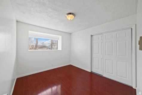 2071 E 575 N St. George UT 84790