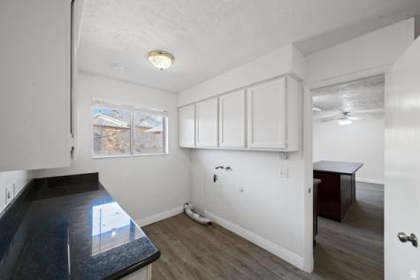 2071 E 575 N St. George UT 84790