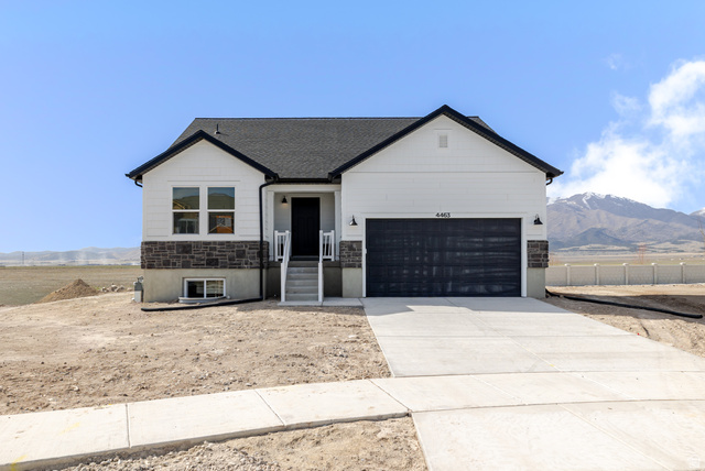 4463 N Broadsword Lane Eagle Mountain UT 84005