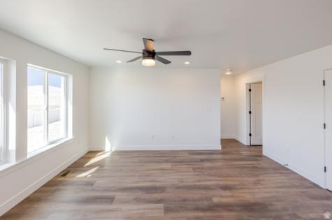 4463 N Broadsword Lane Eagle Mountain UT 84005