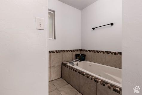 280 S 100 W Richfield UT 84701