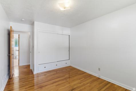 1005 S Jackson Avenue E Ogden UT 84404