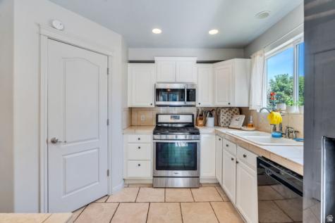 1727 S Sandhill Road Orem UT 84058