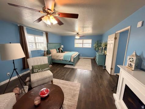110 S 200 E Springville UT 84663