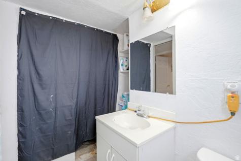 756 E 400 N Roosevelt UT 84066