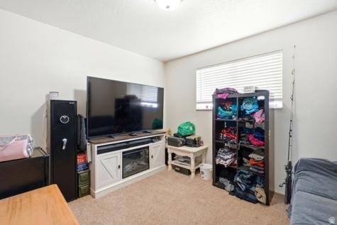756 E 400 N Roosevelt UT 84066