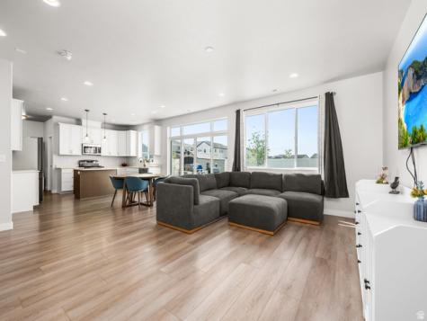323 W 910 S American Fork UT 84003