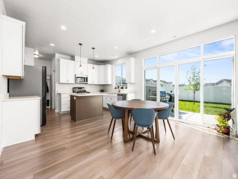 323 W 910 S American Fork UT 84003