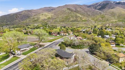 2599 E Joni Drive Layton UT 84040