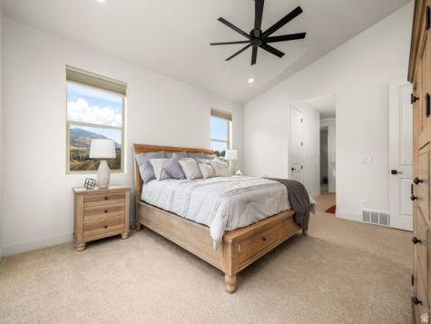 299 N 1070 E Payson UT 84651