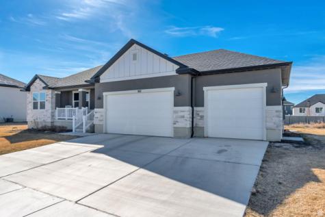 90 E Craner Peak Drive Eagle Mountain UT 84005