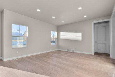 6597 N Bald Eagle Mountain UT 84005