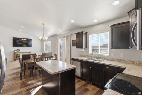 784 Frontier Road E Grantsville UT 84029
