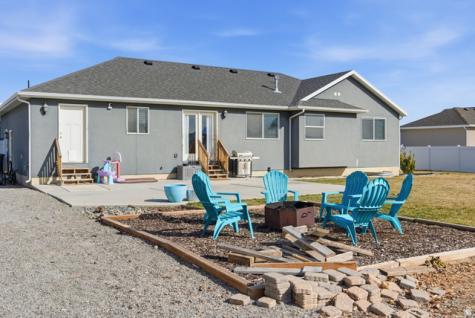 784 Frontier Road E Grantsville UT 84029