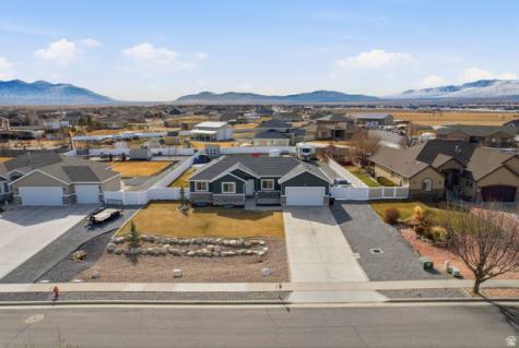 784 Frontier Road E Grantsville UT 84029