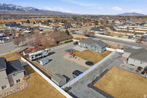 784 Frontier Road E Grantsville UT 84029
