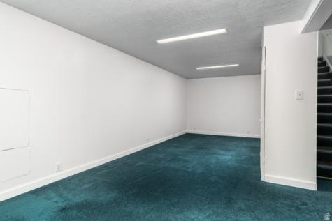 1482 E Waters Lane S Sandy UT 84093