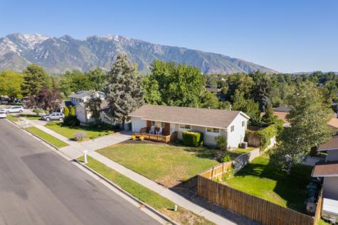 1482 E Waters Lane S Sandy UT 84093