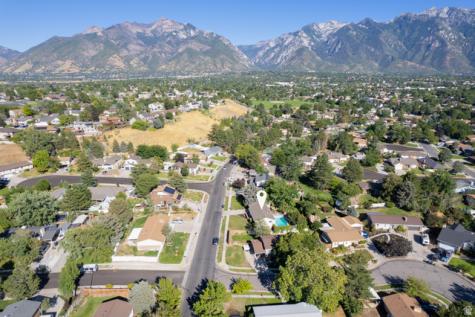 1482 E Waters Lane S Sandy UT 84093