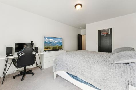 6241 W Arranmore Drive South Jordan UT 84009
