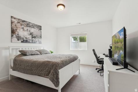 6241 W Arranmore Drive South Jordan UT 84009