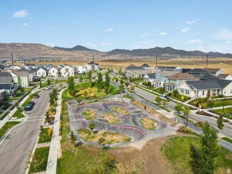 6241 W Arranmore Drive South Jordan UT 84009