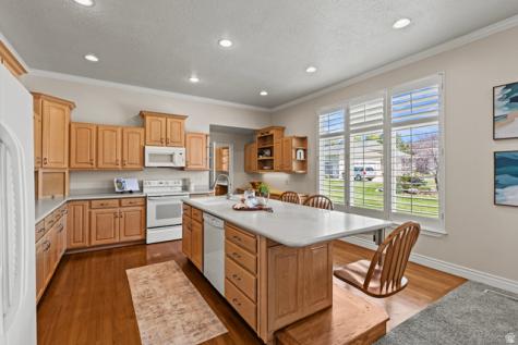 275 S Eagle Way North Salt Lake UT 84054