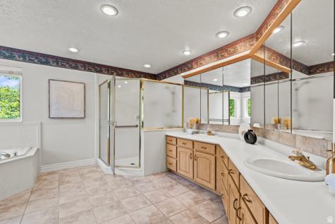 275 S Eagle Way North Salt Lake UT 84054