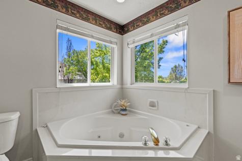 275 S Eagle Way North Salt Lake UT 84054
