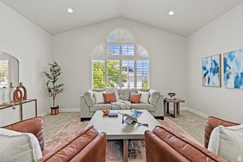 275 S Eagle Way North Salt Lake UT 84054