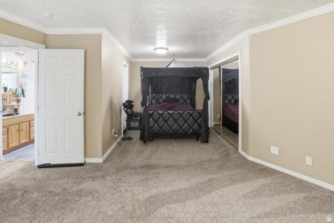 4931 S 2825 W Roy UT 84067