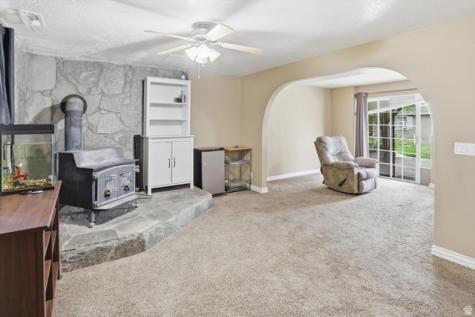4931 S 2825 W Roy UT 84067