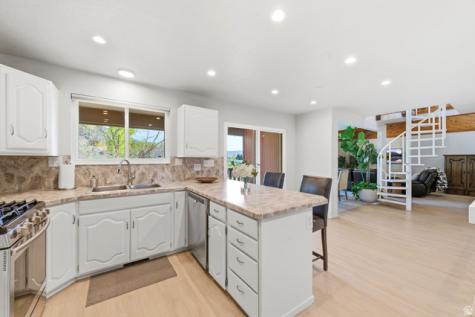 2092 E 11270 S Sandy UT 84092