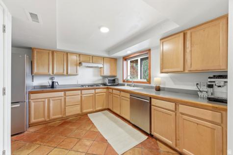 2092 E 11270 S Sandy UT 84092