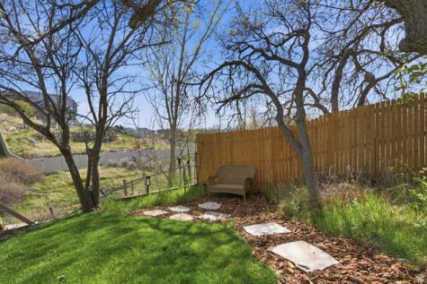 2092 E 11270 S Sandy UT 84092