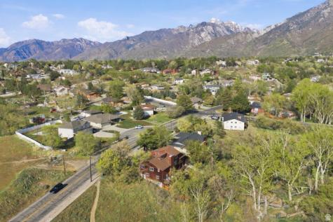 2092 E 11270 S Sandy UT 84092