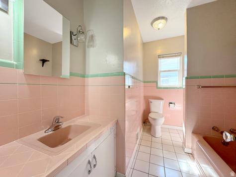 247 E 100 N Kaysville UT 84037