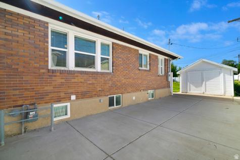 247 E 100 N Kaysville UT 84037