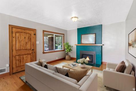 247 E 100 N Kaysville UT 84037