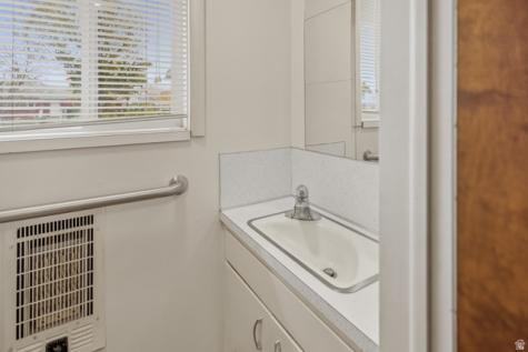 333 N 300 E Richfield UT 84701