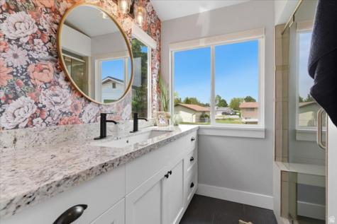3865 River Valley Drive Riverdale UT 84405