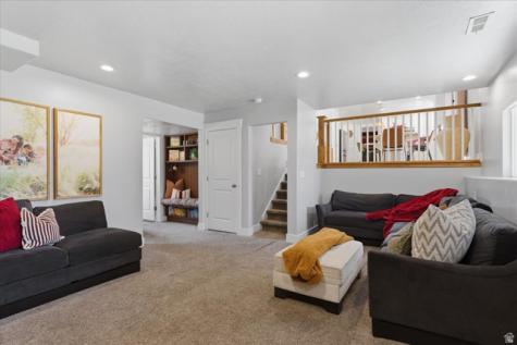 3865 River Valley Drive Riverdale UT 84405