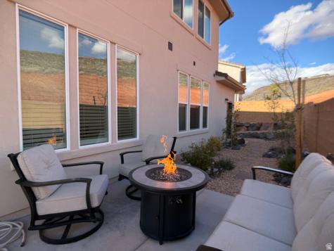 1376 Rustico Washington UT 84780