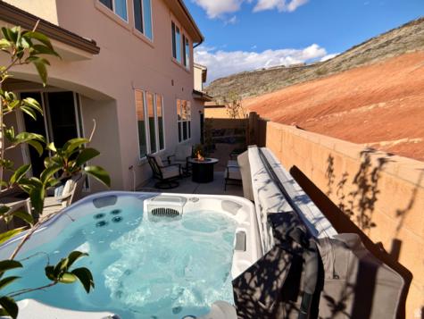 1376 Rustico Washington UT 84780