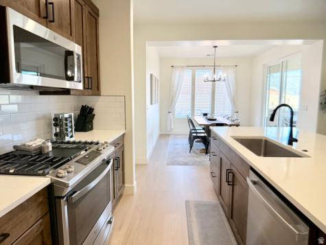 1376 Rustico Washington UT 84780