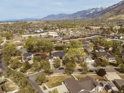 1209 E Bear Hollow Cove Draper UT 84020